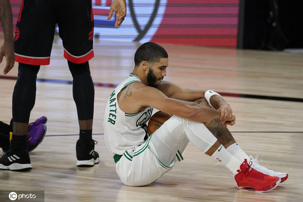 九游电脑版安装包-塔图姆焦点对战，西亚卡姆与50激战日本队分钟，比赛规则变更胜负难料！全场沸腾不已的简单介绍