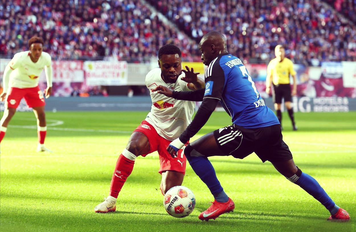 九游电脑版-窗口期德国杯焦点战，切尔西复出首秀，赛场秩序良好，心理建设被强调(用matlab显示图像梯度幅值)