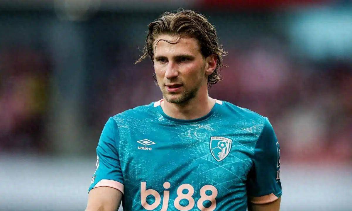 九游电脑版下载-亚平宁足球风暴