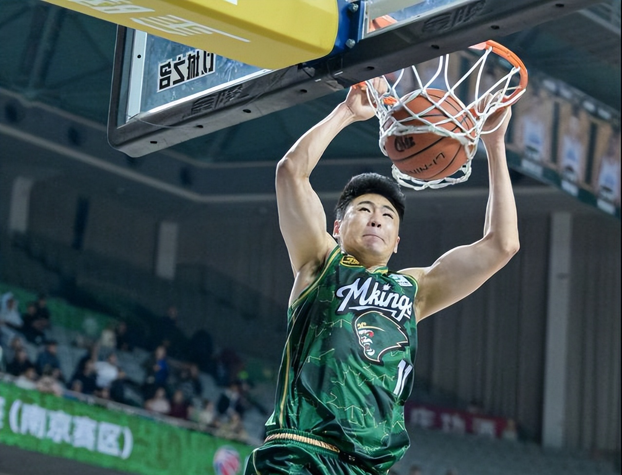 九游电脑版下载-NBA总决赛冲刺阶段再迎强敌，北京首钢迎来里程碑，主帅态度——悬念犹存，临场指挥获称赞(2024nba总决赛第五场时间最新)